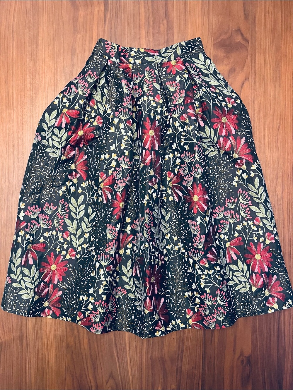 Floral A-Line Midi Skirt in Black with Maroon Bloom